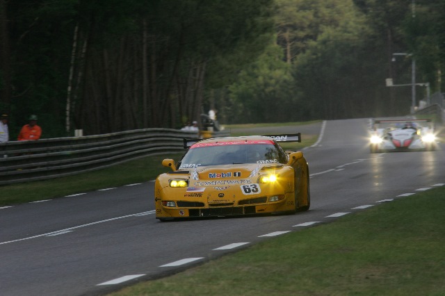 (c) Pierre BARRAU, 2004
