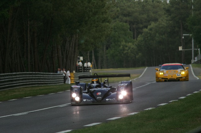 (c) Pierre BARRAU, 2004