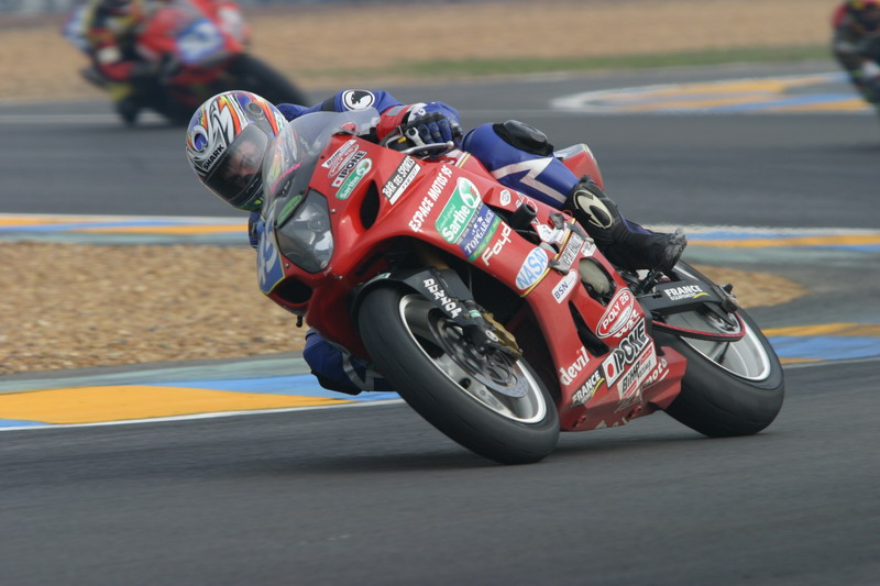 (c) Pierre BARRAU, 2004