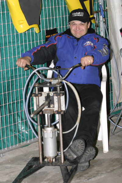 (c) Pierre BARRAU, 2004