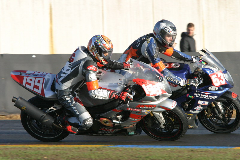 (c) Pierre BARRAU, 2004