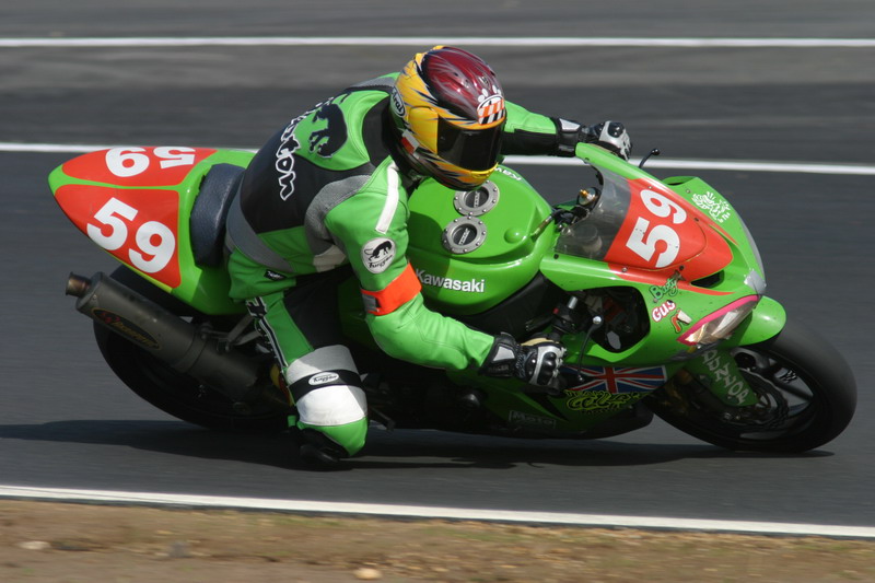 (c) Pierre BARRAU, 2004